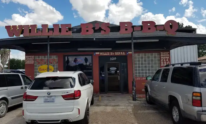 Willie B’s Barbeque