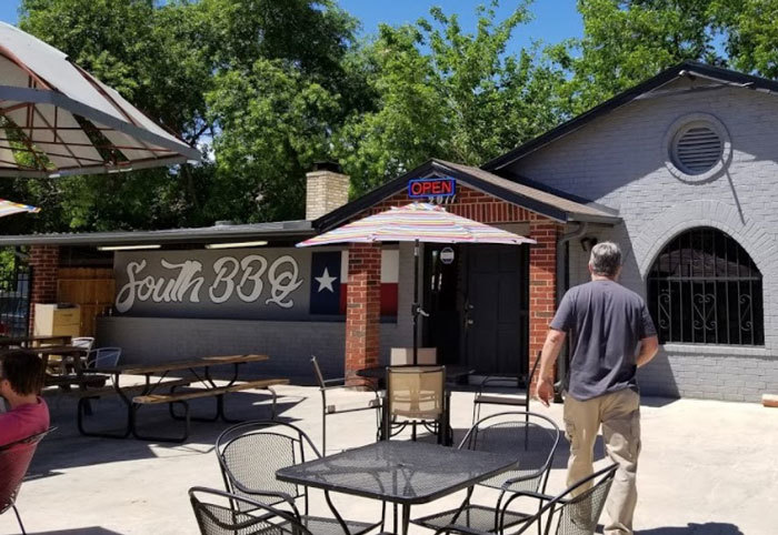 South BBQ and Kitchen